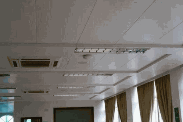 欧标托浦集成吊顶